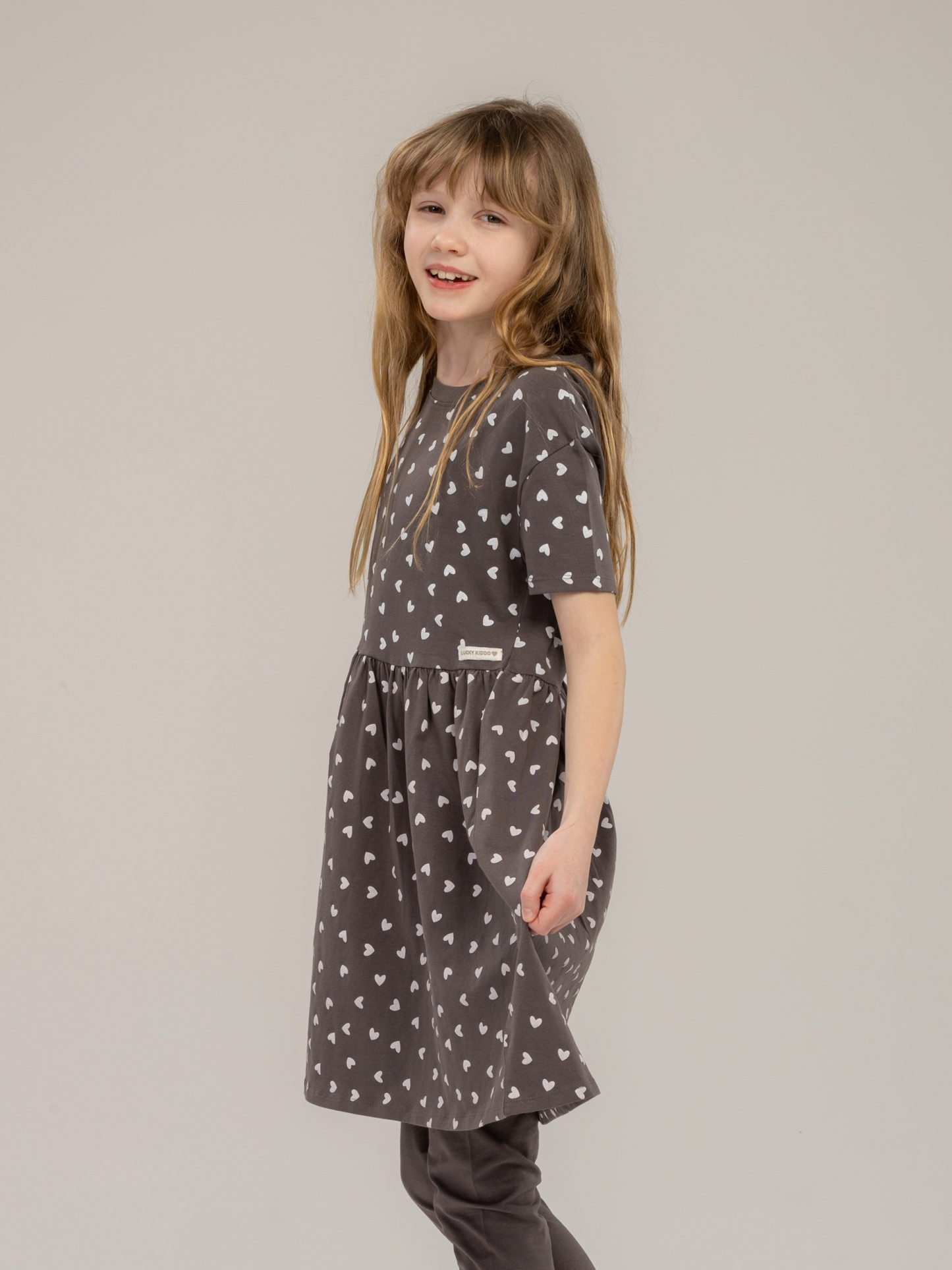 Paris Grey Hearts | Dievčenské šaty s krátkym rukávom
