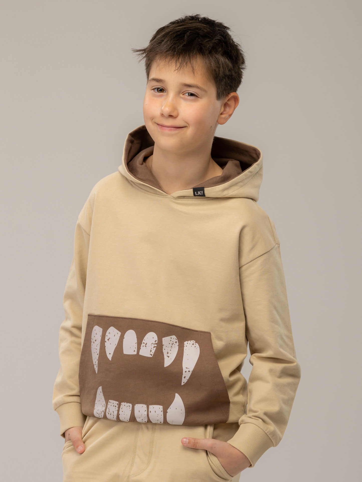 Beige Brown Teeth | Chlapčenská mikina s kapucňou