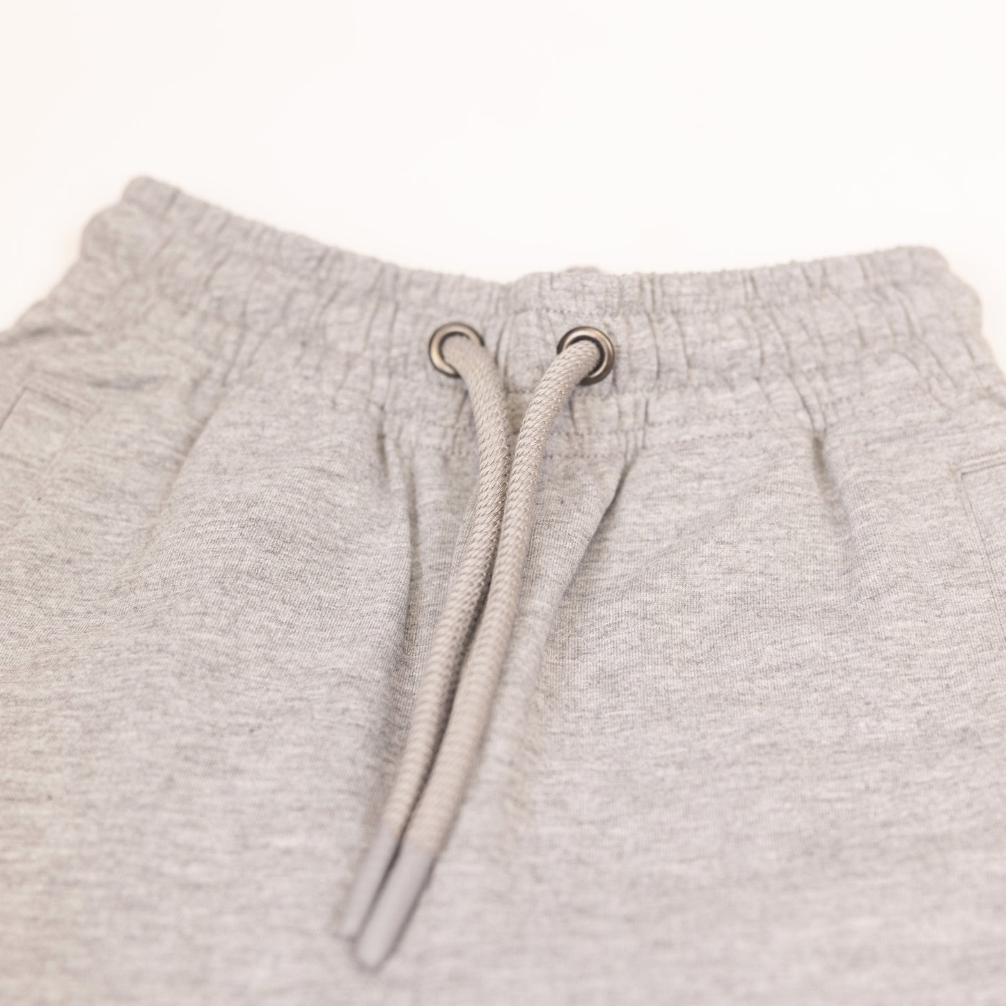 Comfy Grey | Chlapčenské zimné teplákové nohavice typu jogger