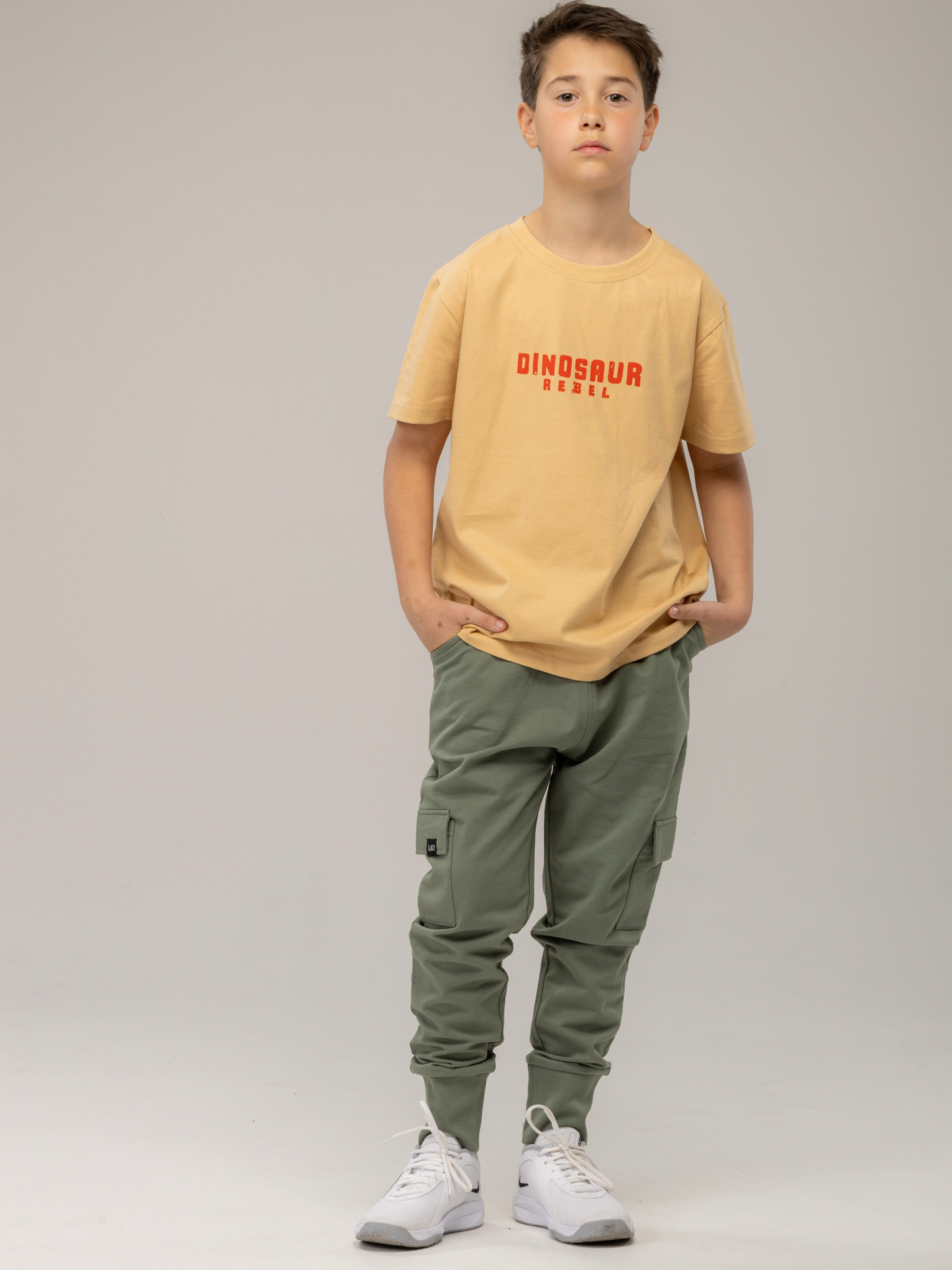 Dusty green | Chlapčenské cargo tepláky