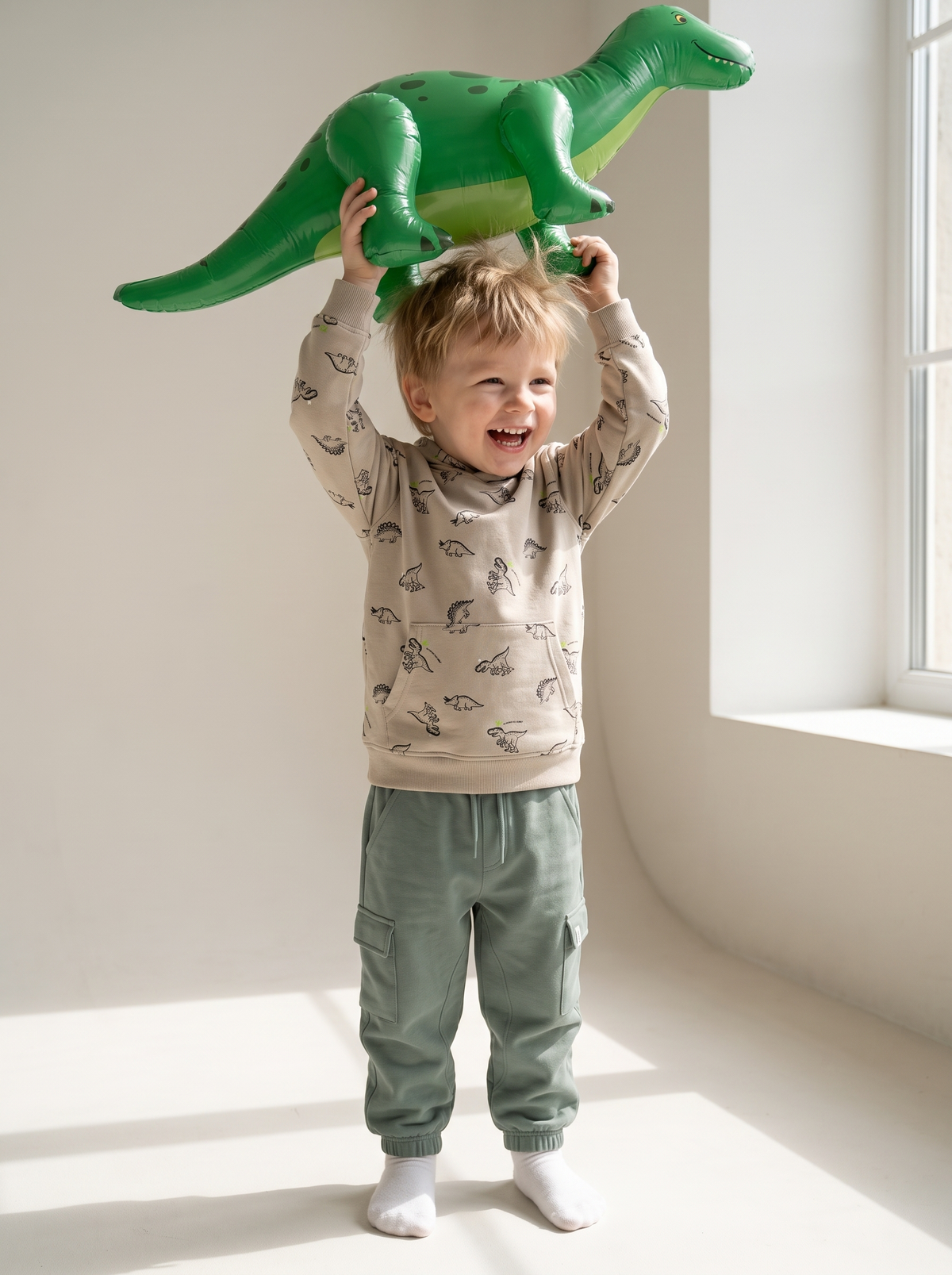 Beige Dinosaurs | Chlapčenská mikina s kapucňou - klasický strih