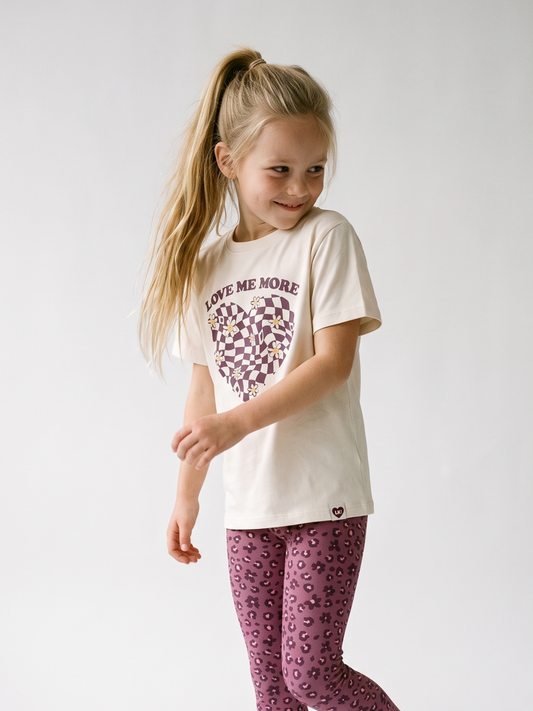 White Checker Heart | Dievčenské tričko s krátkym rukávom - oversized strih