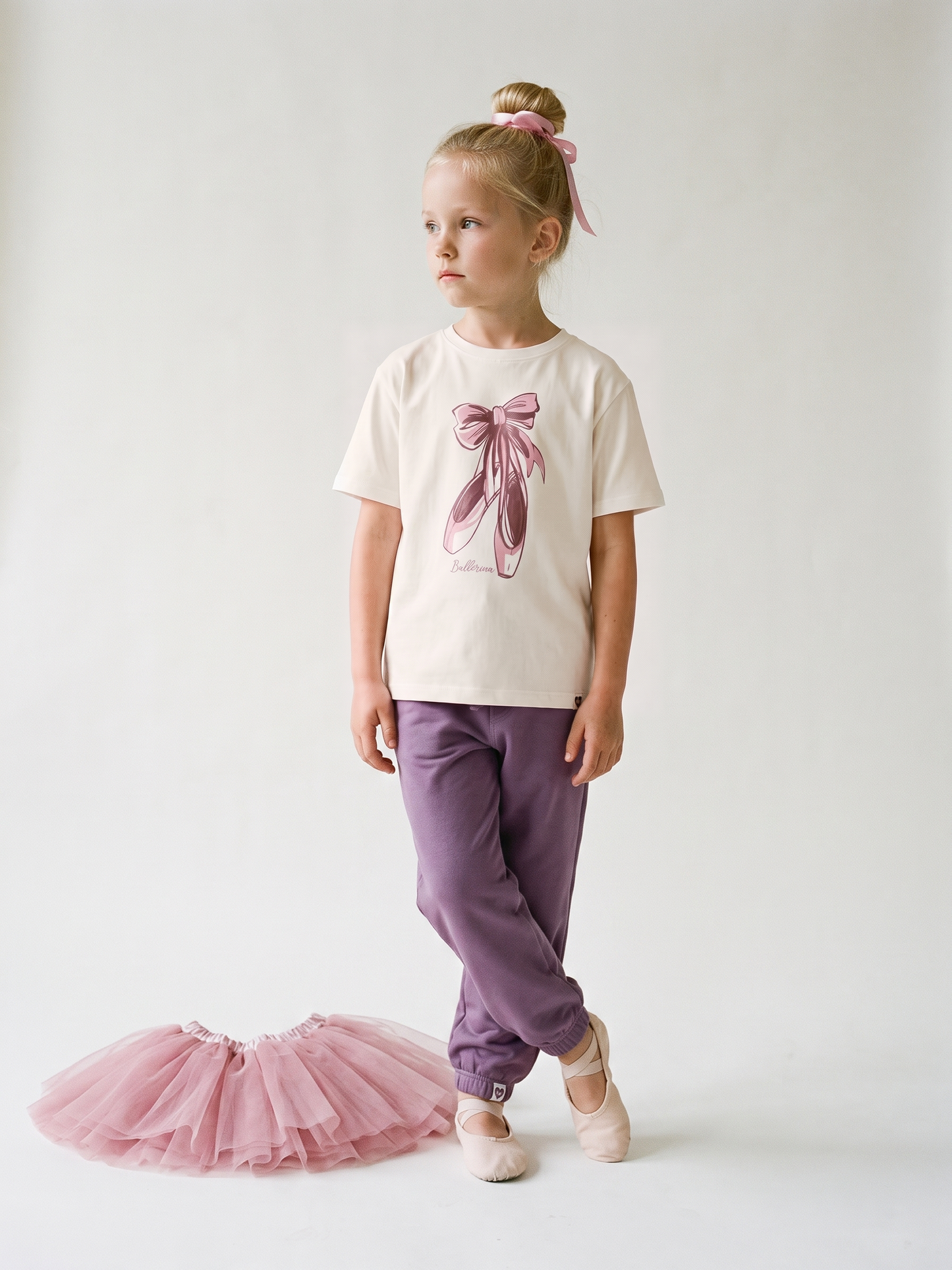 White Ballerina | Dievčenské tričko s krátkym rukávom - voľný strih