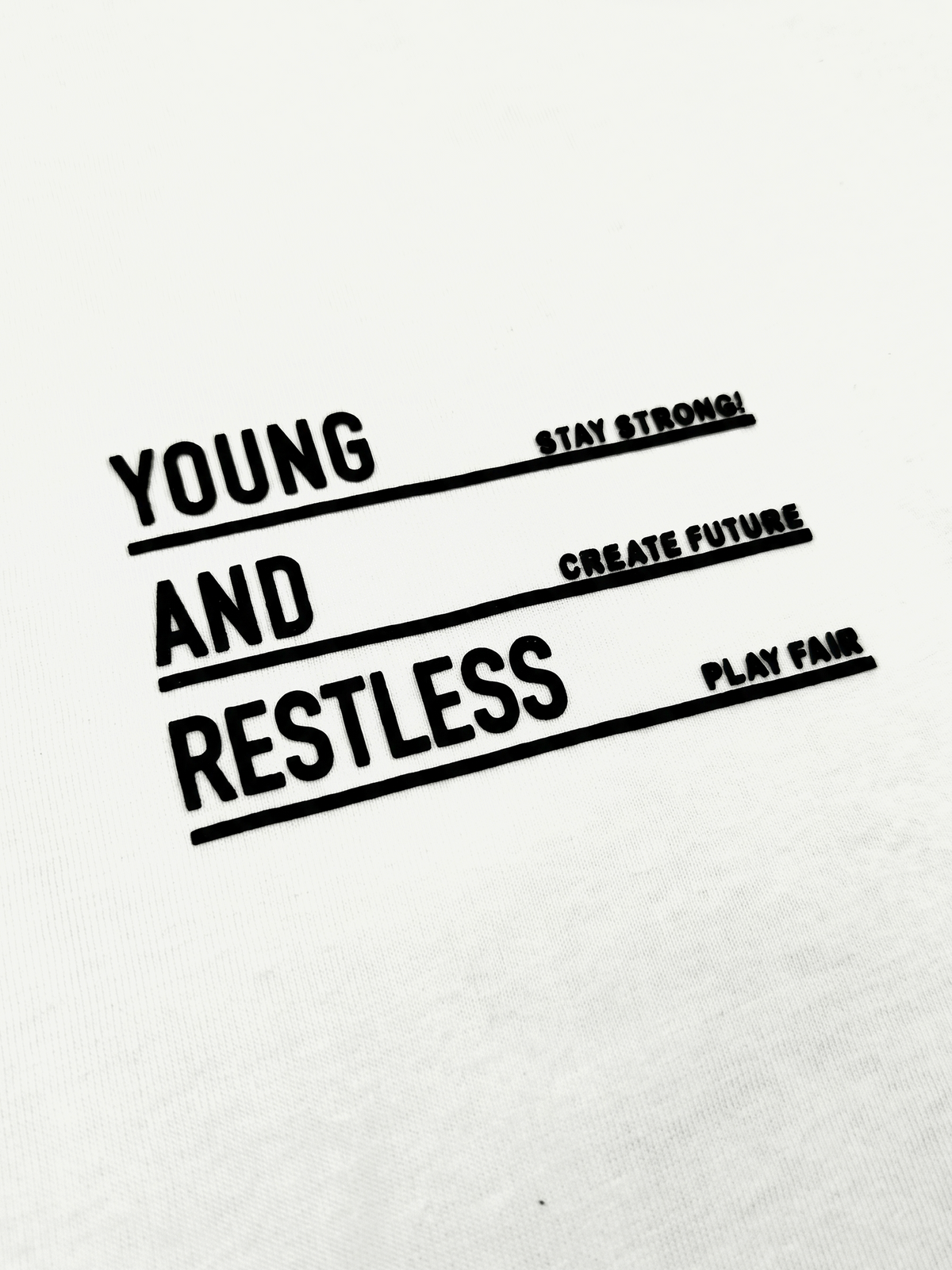 Young Restless | Chlapčenské tričko s krátkym rukávom - voľný strih