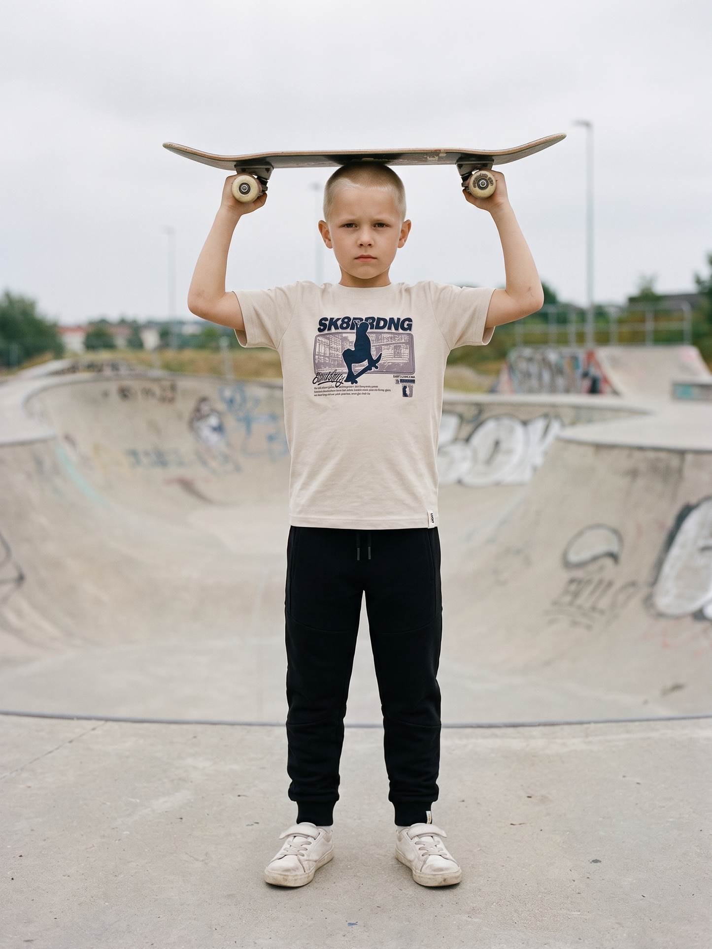 Sand Skateboard | Chlapčenské tričko s krátkym rukávom - klasický strih